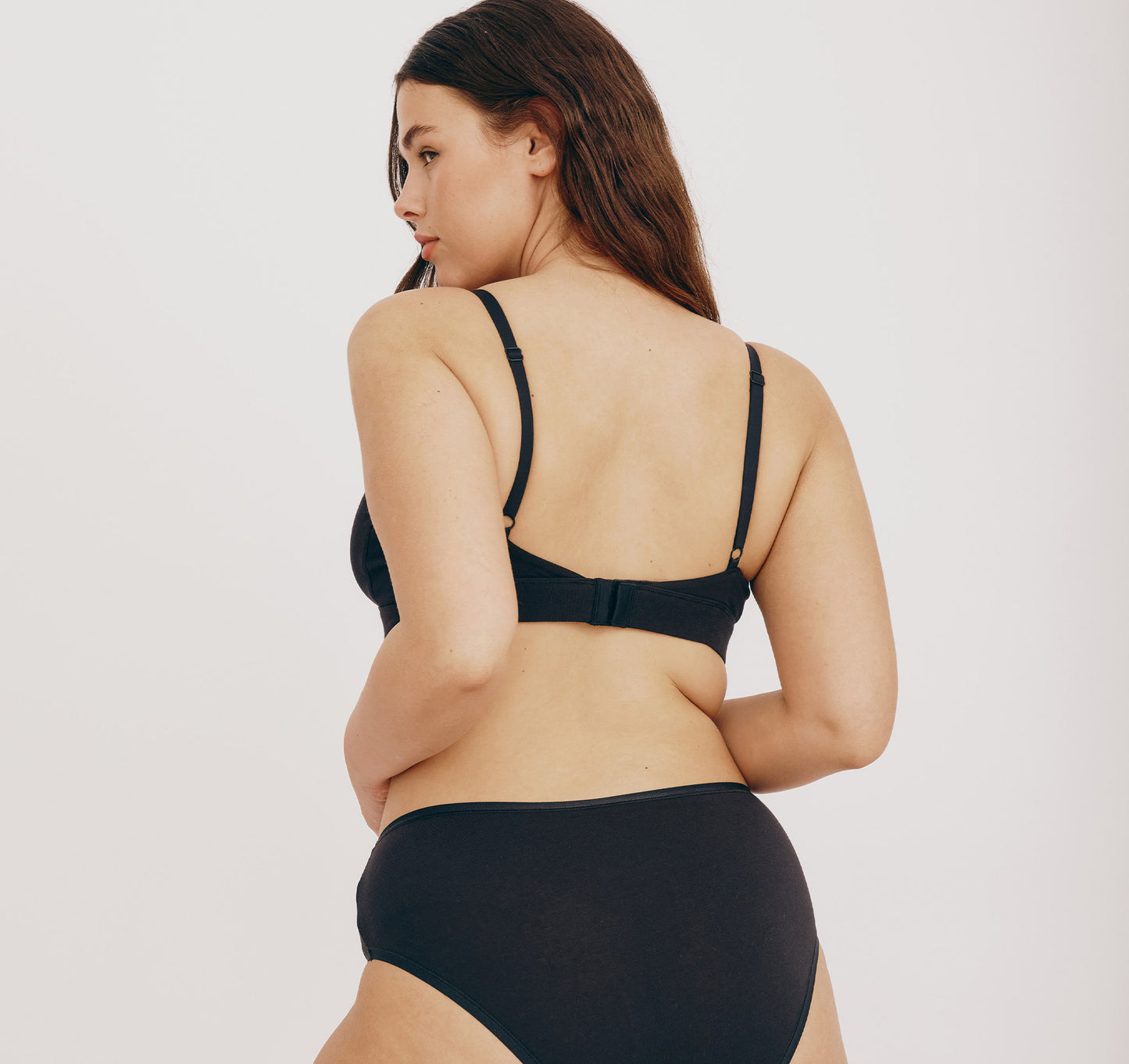 Bralette Triángulo Algodón Orgánico Negro